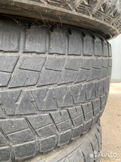 Bridgestone Blizzak DM-V1 255/55 R20 107R