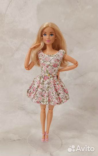 Розовое платье- зефирка для Барби