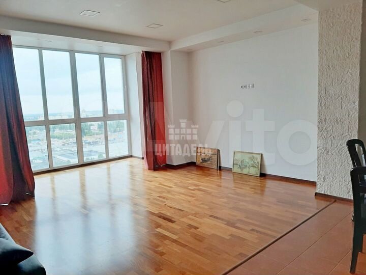 2-к. квартира, 83 м², 17/18 эт.