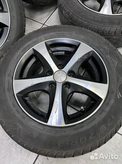 Летние колеса R14 Volkswagen Polo sedan