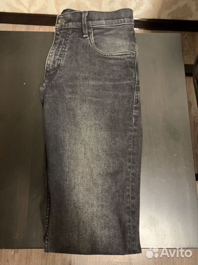Джинсы