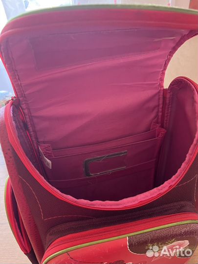 Рюкзак школьный