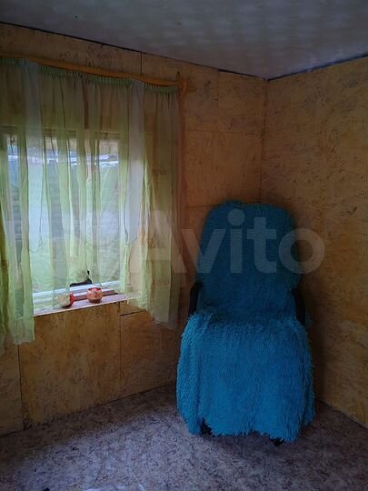 Дача 10 м² на участке 6 сот.