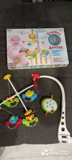 Музыкальная карусель на кроватку