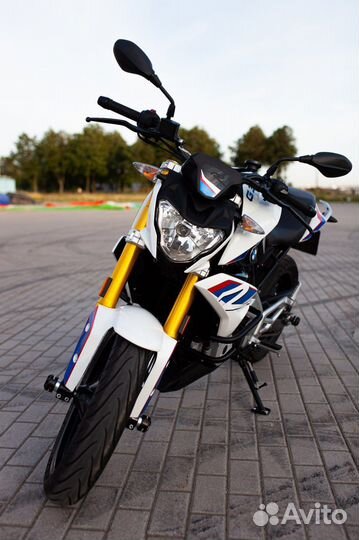 BMW G310R
