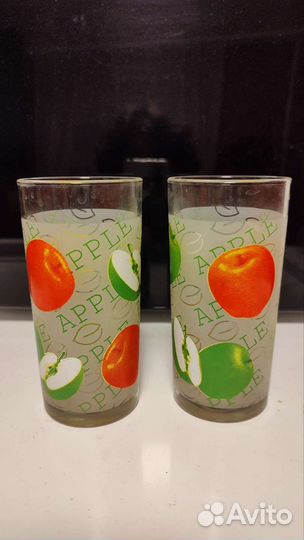 Два стакана для сока