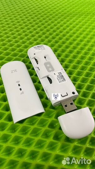 Комплект Роутер netis MW5230/ZBT 1626+ модем