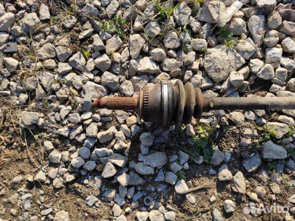 Полуось (привод) передний правый Hyundai Matrix