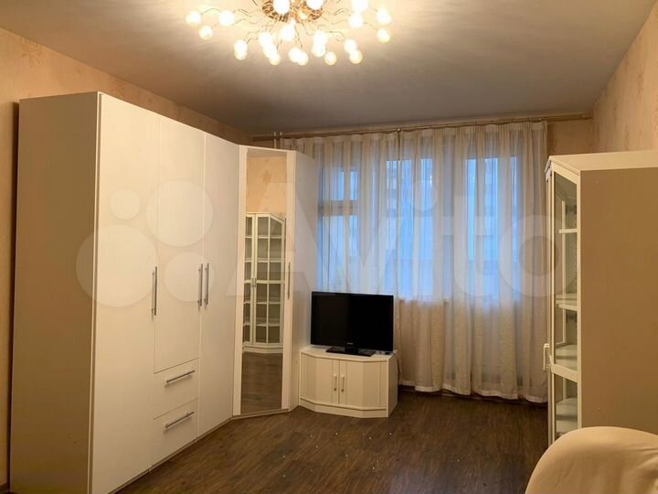 2-к. квартира, 60 м², 13/17 эт.