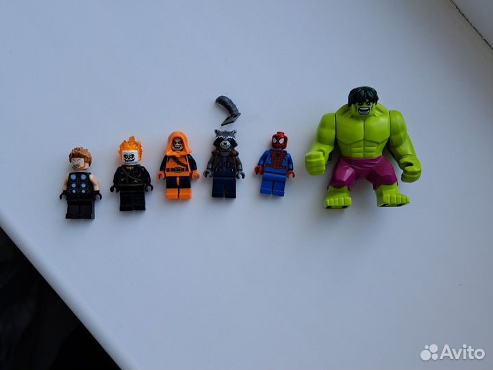 Lego марвел фигурки