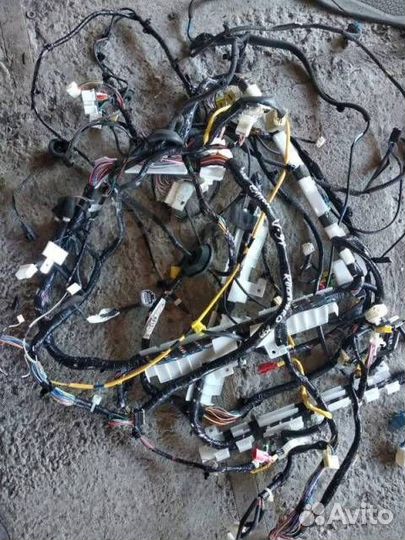 Электропроводка Митсубиси Паджеро V97W 6G75