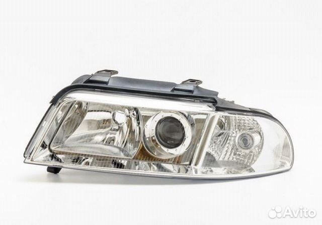 Фара левая Audi A4 (1999-2001)