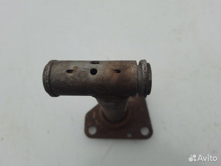 Кронштейн переднего усилителя левый Audi A6 C5