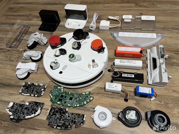 Запчасти для робота пылесоса