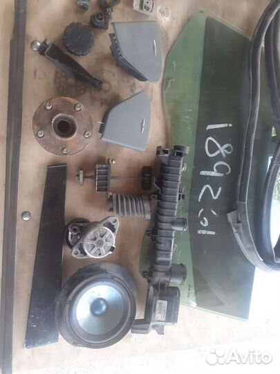 Запасные части на Мерседес 211