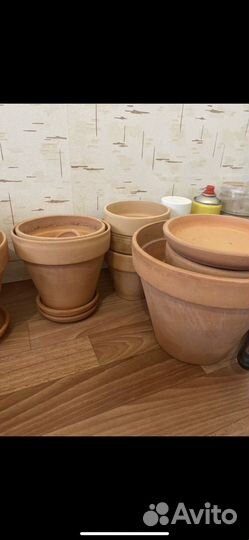 Керамические горшки для цветов