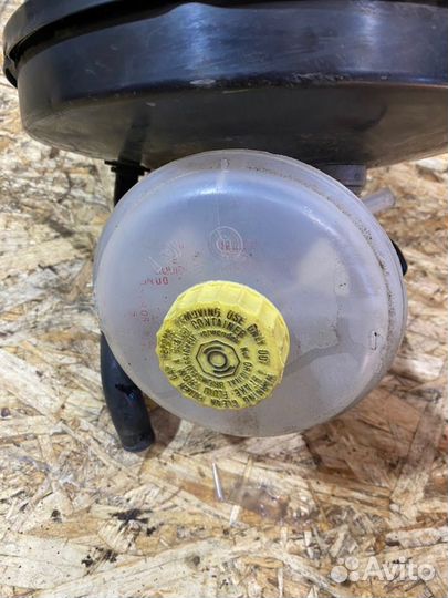 Вакуумный усилитель тормозов Audi A4 B5 ADR 1998