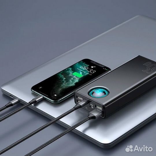 Внешний аккумулятор 30000мАч с быстрой зарядкой QC