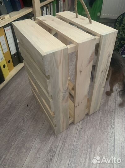 Деревянный декоративный ящик