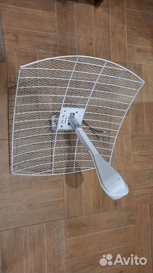 Параболическая mimo антенна KNA21-1700/2700