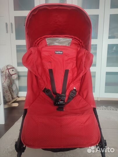 Прогулочная коляска peg perego pliko mini красная