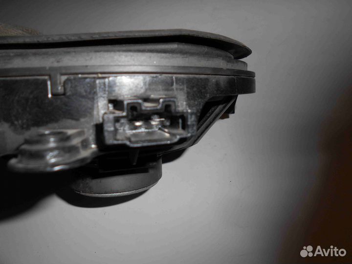 Динамик передний правый CL203