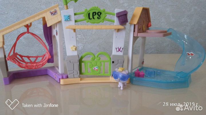 Продажа. Домик для Pet shop