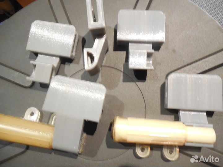 Петли крышки 