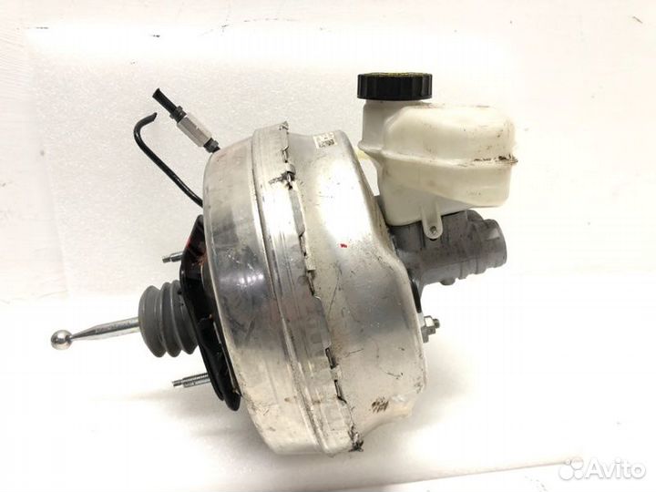 Главный тормозной цилиндр Bmw 5 G30 B47D20A 2019