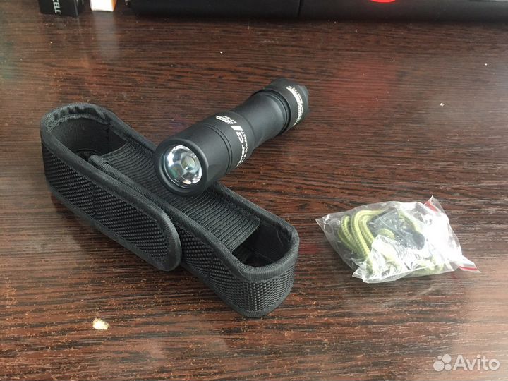 Фонарь armytek partner c2 v3 xp-l белый свет