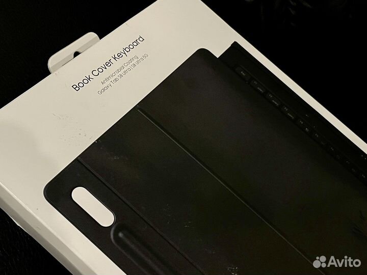 Чехол-клавиатура Samsung Galaxy Tab S8 Ultra