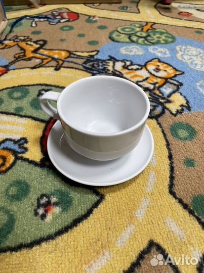 Чашка с блюдцем