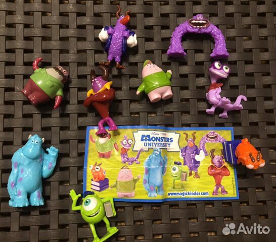 Kinder surprise университет монстров