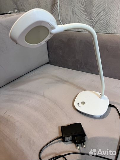 Лампа настольная