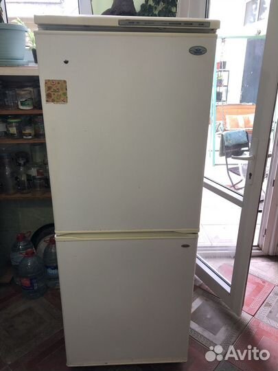 Холодильник атлант бу