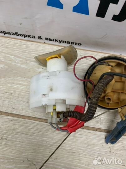 Топливный насос Volkswagen Passat B5 ADR 1998