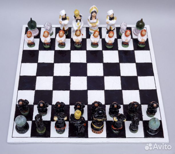 Декоративные шахматы в русском стиле с доской в ор