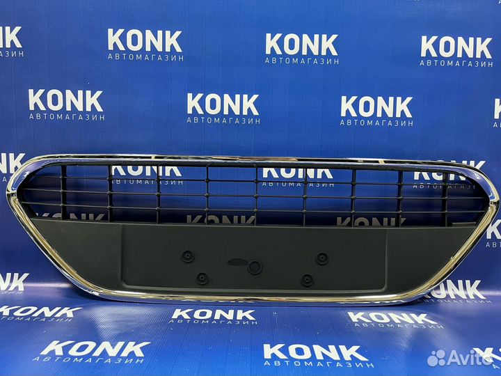 Нижняя решетка на Форд Фокус 2 2008-2011 хром