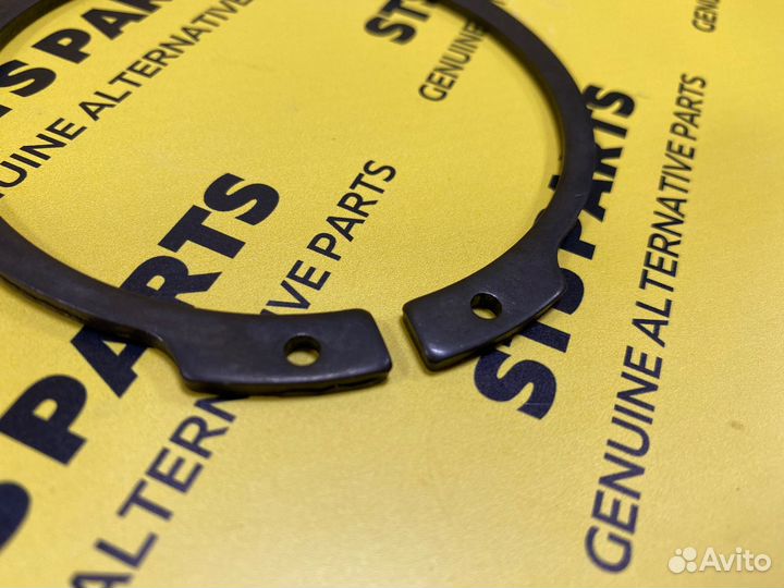 Стопорное кольцо