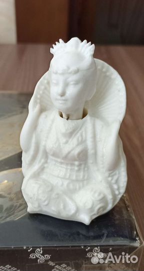 Ваза, копилка, набор для торта и др