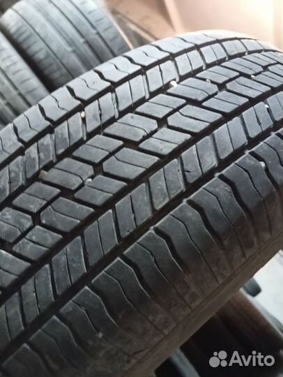 Yokohama Geolandar G033 215/70 R16