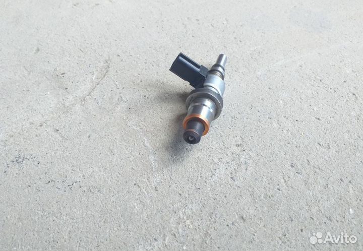 Форсунка топливная Renault Megane 3 1.5 k9k