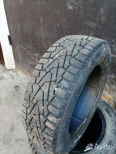 Pirelli Ice Zero 195/60 R15