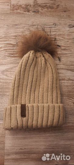 Шапка женская вязаная