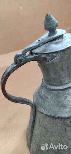 Кувшины медные