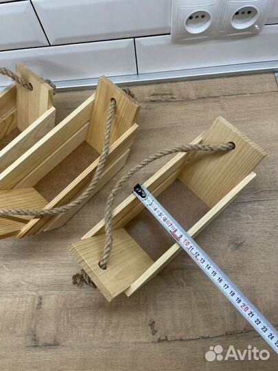 Деревянное кашпо для нобилиса