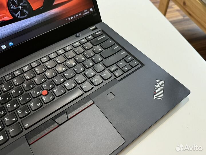 Lenovo Thinkpad T490