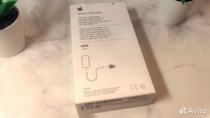 Зарядное устройство Apple iPhone 20W
