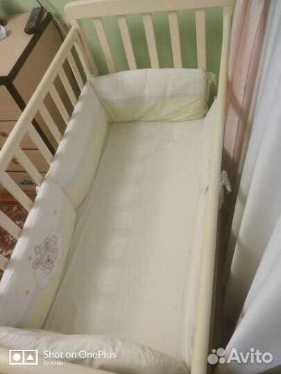 Детская кроватка