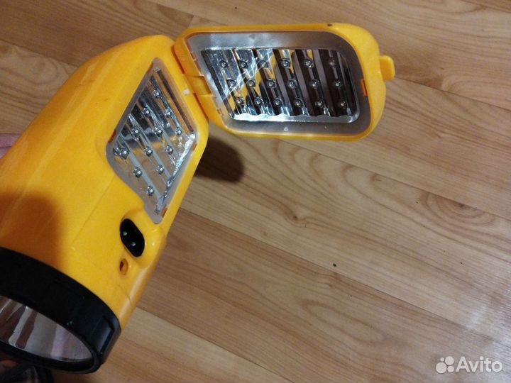 Фонарик светодиодный аккумуляторный